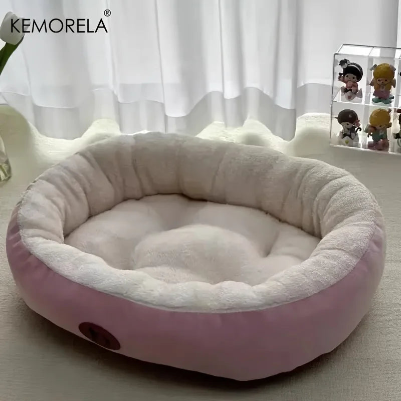 Zavero™ Oval Snuggle Cat Bed — Plush Warm Nest for All Seasons