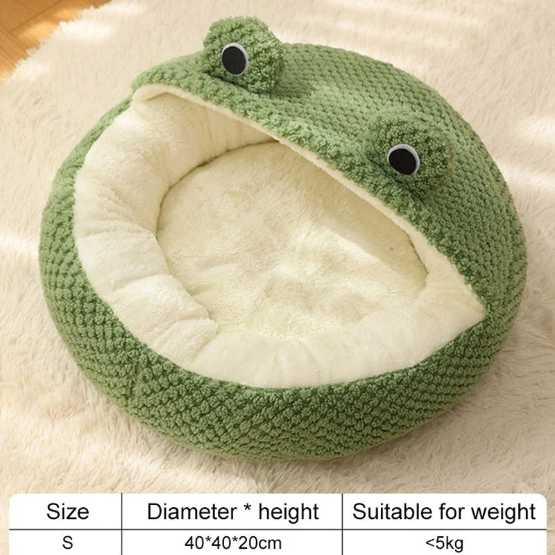 Zavero™ Frog Shape Cat Villa — Semi-Enclosed Warm Plush Nest