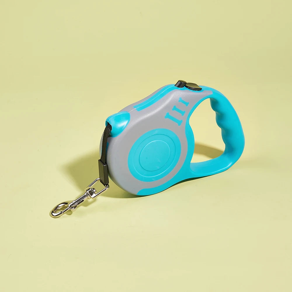 Zavero™ Retractable Dog Leash — Durable Nylon Travel Lead